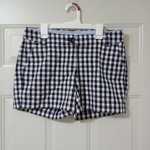 CROWN & IVY Shorts Size 2 Blue & White Plaid Women's
